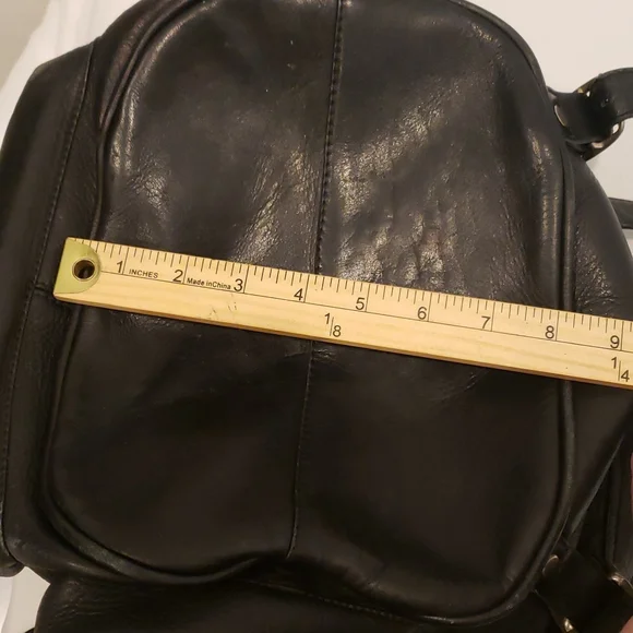 Genuine Leather Backpack Multi-functional Elegant unisex - Picture 12 of 16